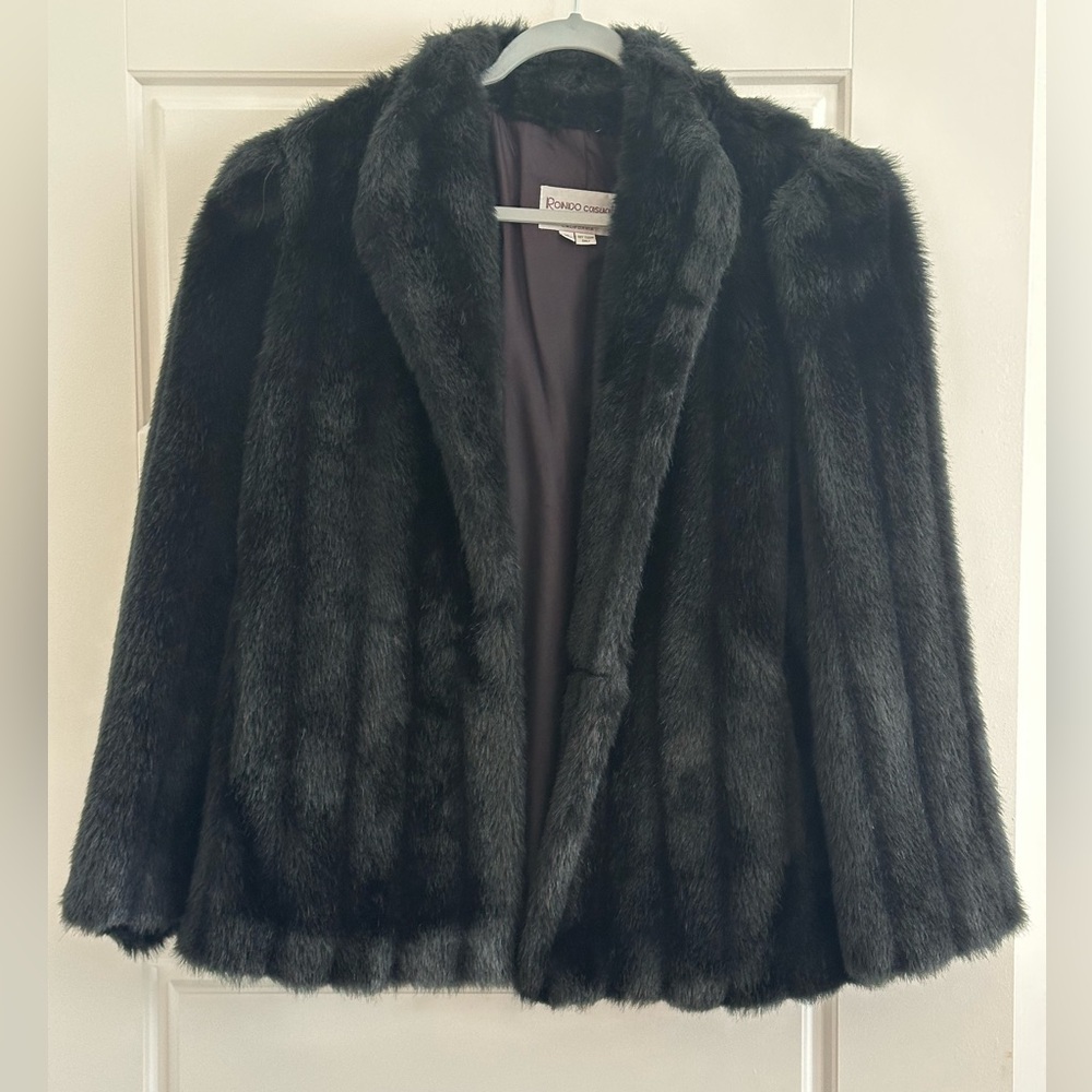 Vintage Rondo Faux Fur Black Jacket Size XL in excellent condition